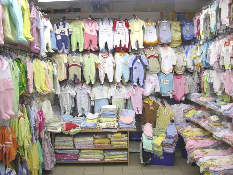 Одежда и комплекты для новорожденных. Детское постельное белье.