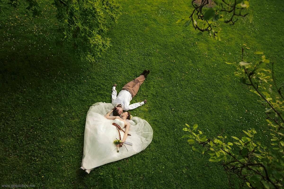 Фотосессия в цветах с квадрокоптера