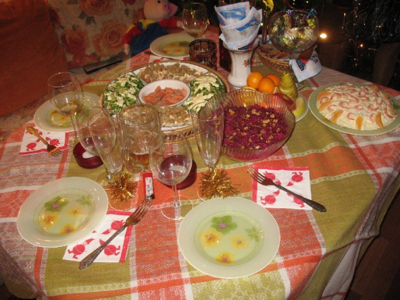 Новогодний стол 90 годов