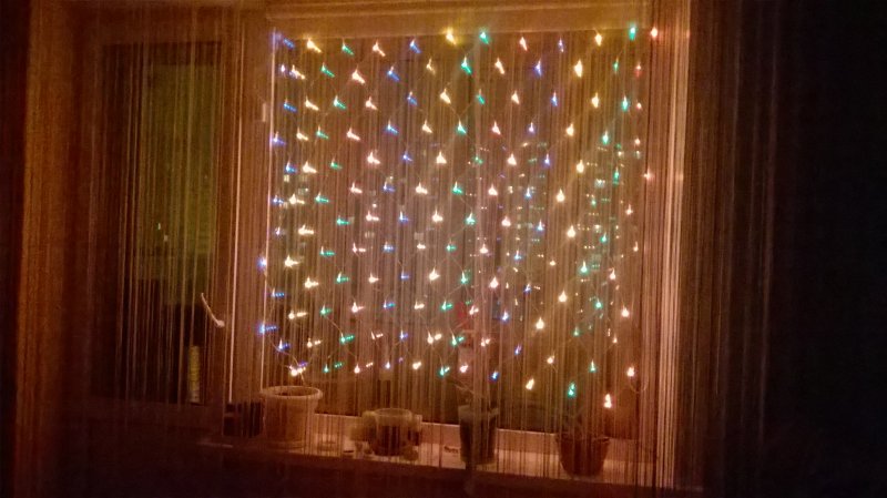 сердце из гирлянд светодиодных. гирлянды в интерьере. гирлянда на дом. гирлянды в интерьере. как повешать гирлянду росу.