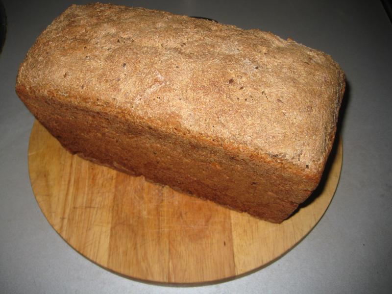 Хмелевой хлеб рецепт. Хлеб влажный внутри. Какой хлеб получается из закваски фото.